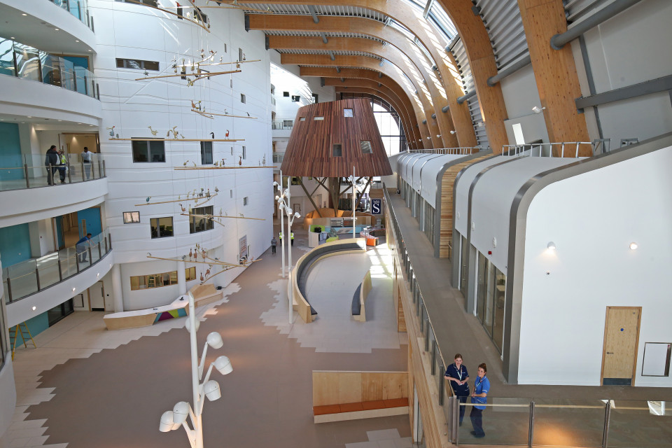 Atrium Alder Hey Childrens Hospital Please Credit 3